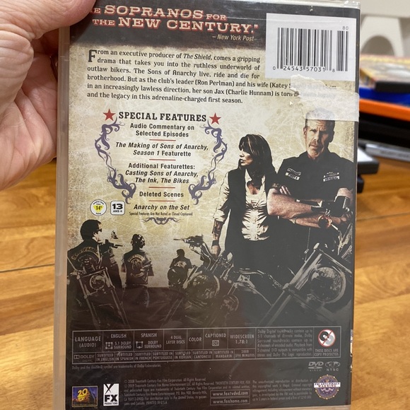 Season 1 Sons of Anarchy DVD’s. - Picture 2 of 2